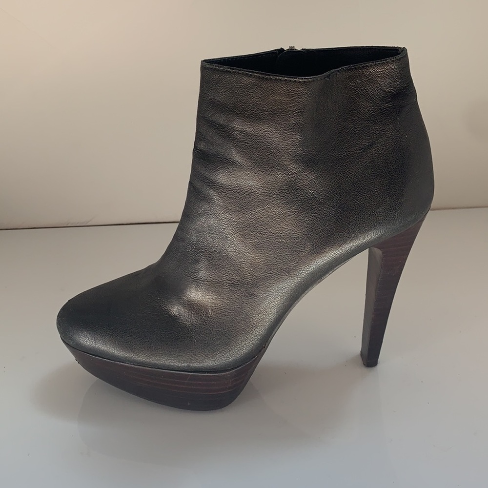 Stewart Weitzman Black Stacked Heeled Booties